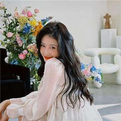 The Seasons 4-李孝利的红毯